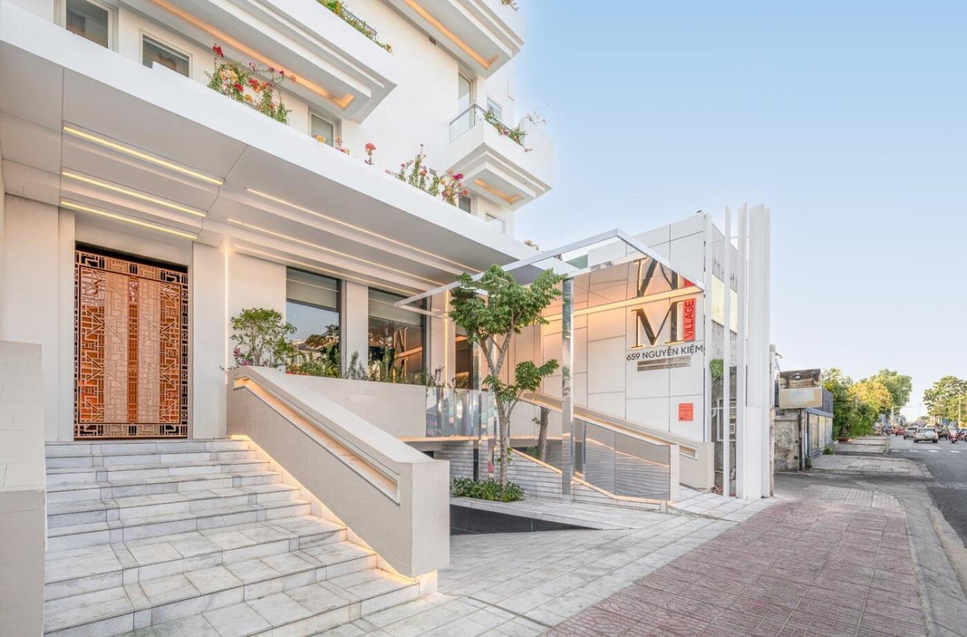 M Village Nguyen Kiem - Cosmo Airport Hotel Ho Şi Min Dış mekan fotoğraf