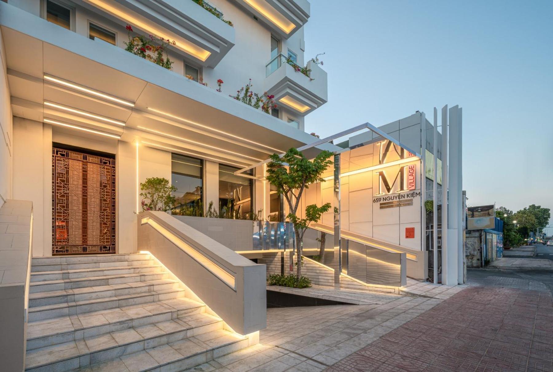 M Village Nguyen Kiem - Cosmo Airport Hotel Ho Şi Min Dış mekan fotoğraf